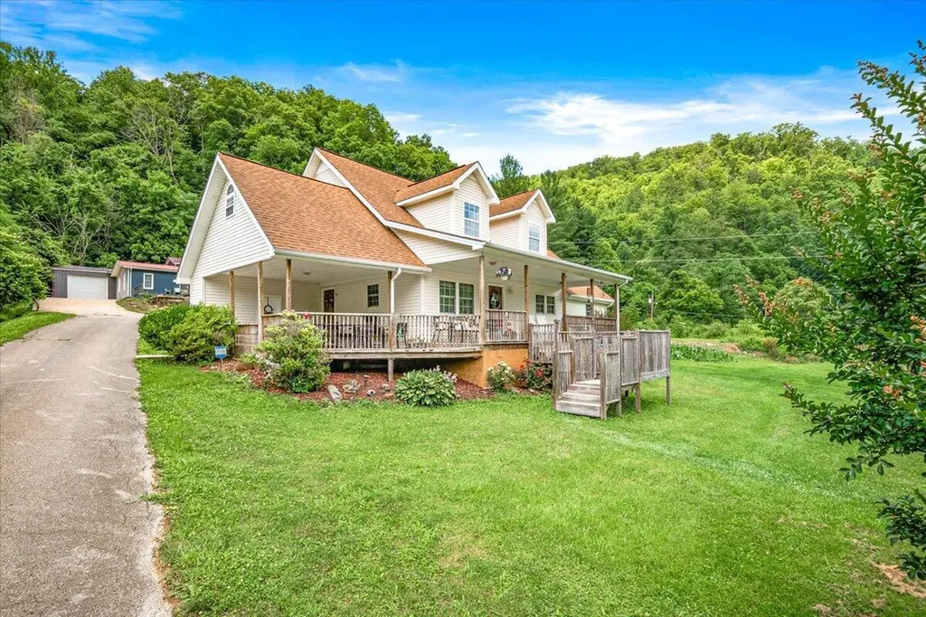60 Rj Wagers Road Manchester KY 40962