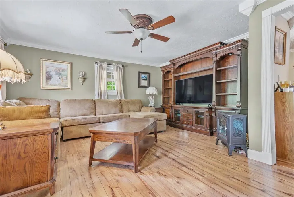 60 Rj Wagers Road Manchester KY 40962