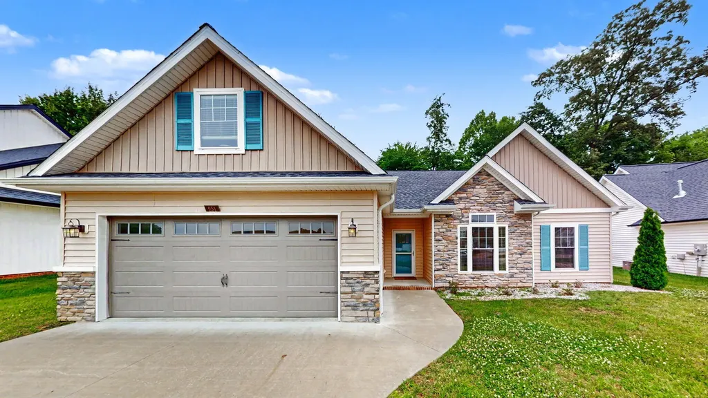 251 Hunter's Ridge Drive Paducah KY 42001