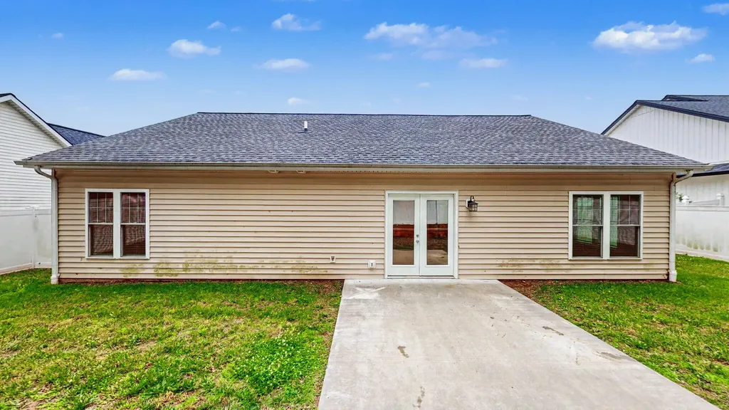 251 Hunter's Ridge Drive Paducah KY 42001