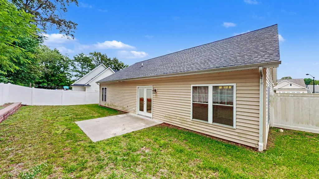 251 Hunter's Ridge Drive Paducah KY 42001