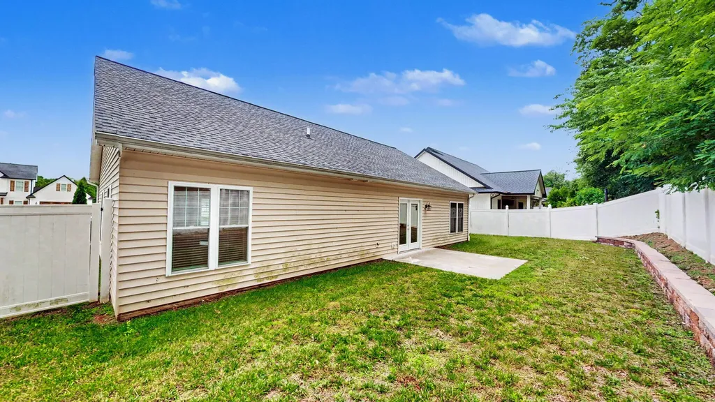 251 Hunter's Ridge Drive Paducah KY 42001