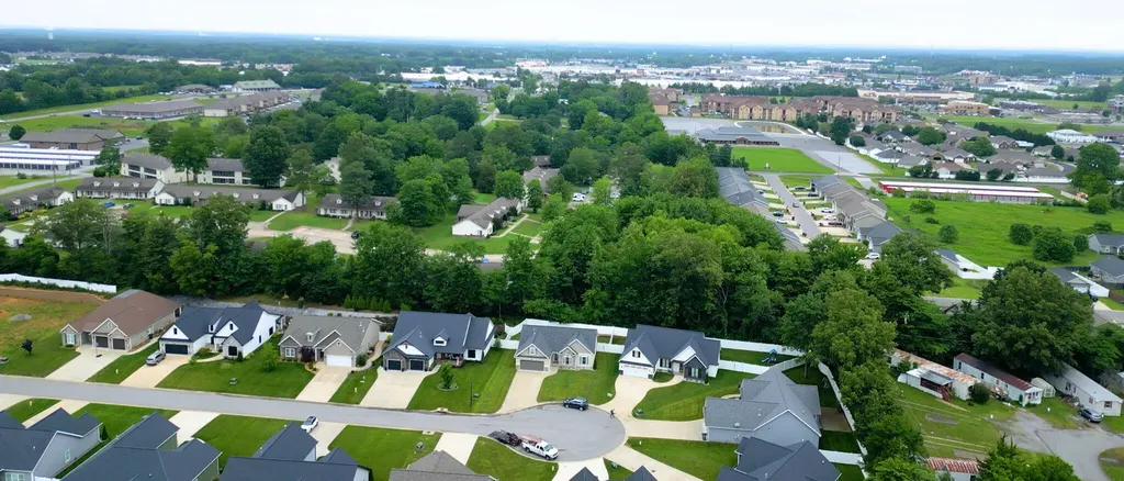 251 Hunter's Ridge Drive Paducah KY 42001