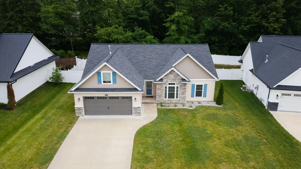251 Hunter's Ridge Drive Paducah KY 42001