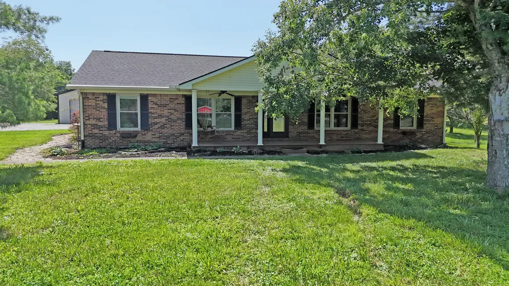 861 College Hill Road Waco KY 40385