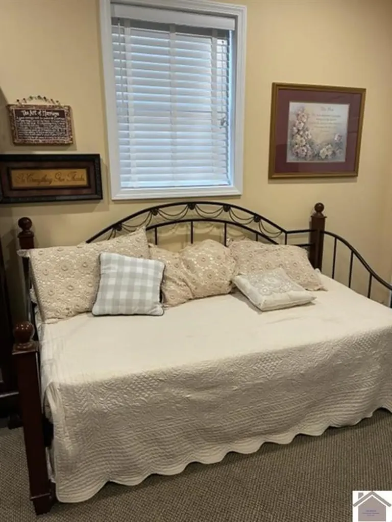 2616 State Route 440 Hickory KY 42051