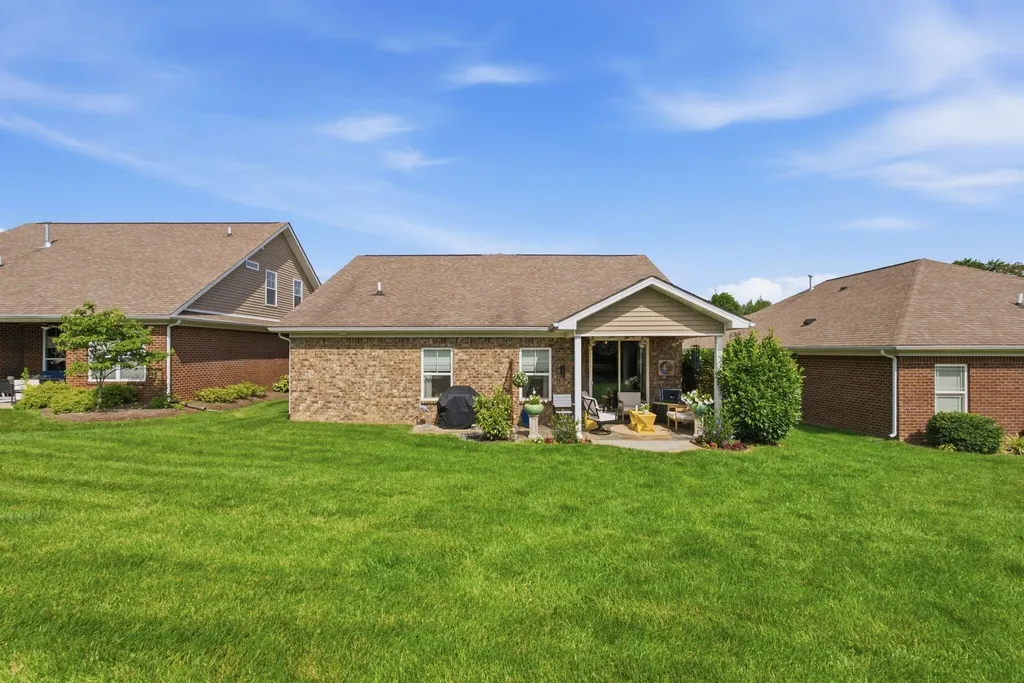 232 Ikebana Drive Georgetown KY 40324