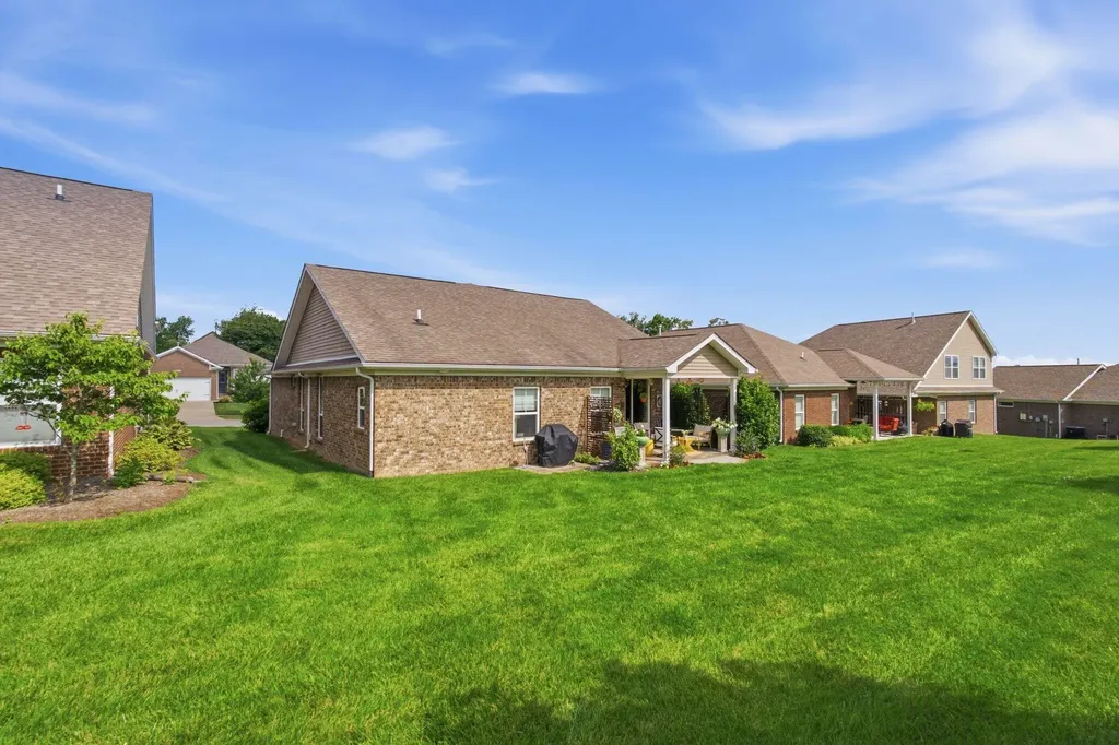 232 Ikebana Drive Georgetown KY 40324