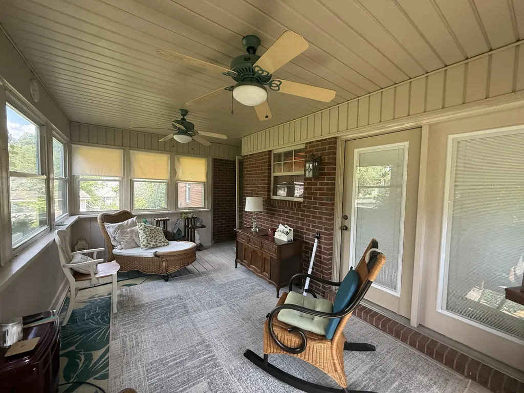 1102 Richliev Lane Frankfort KY 40601