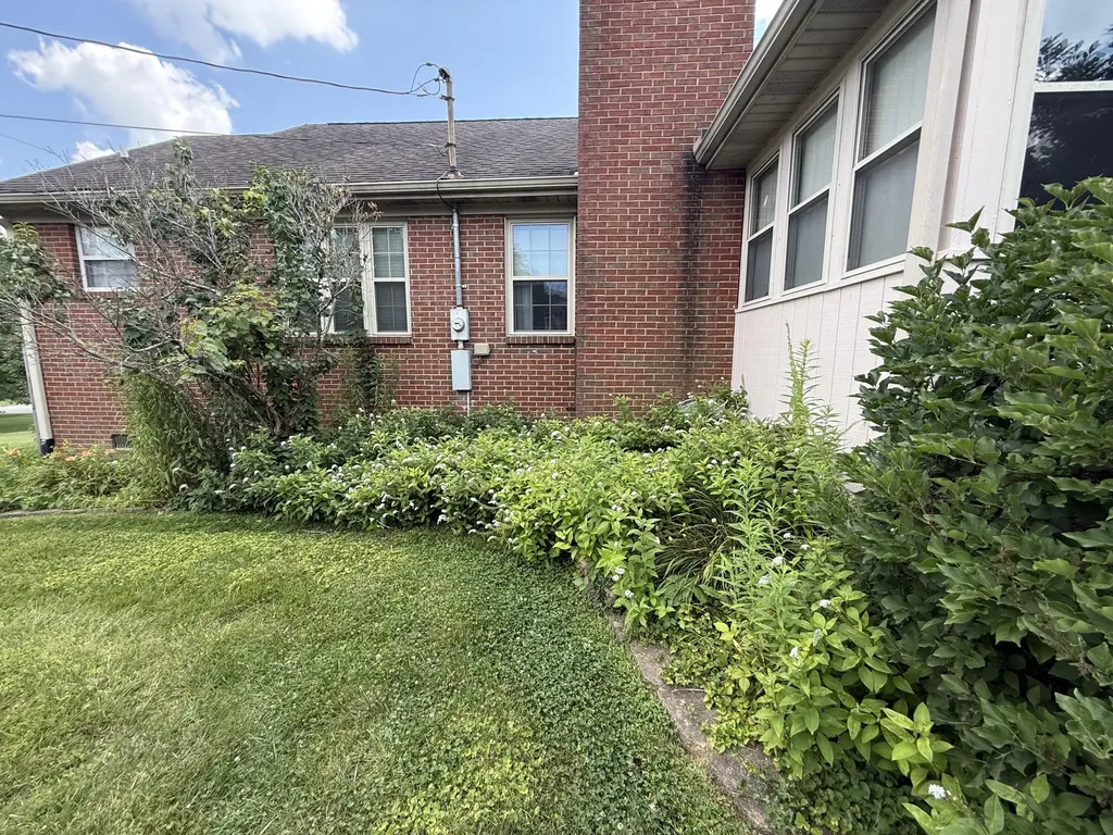 1102 Richliev Lane Frankfort KY 40601