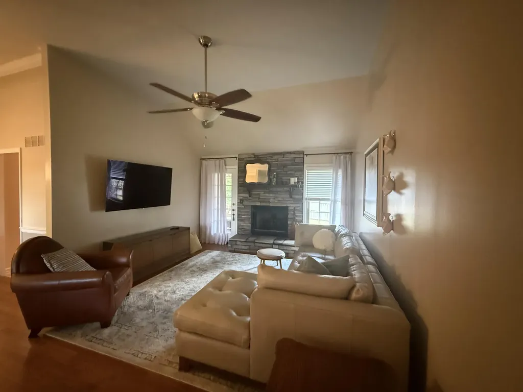 1102 Richliev Lane Frankfort KY 40601