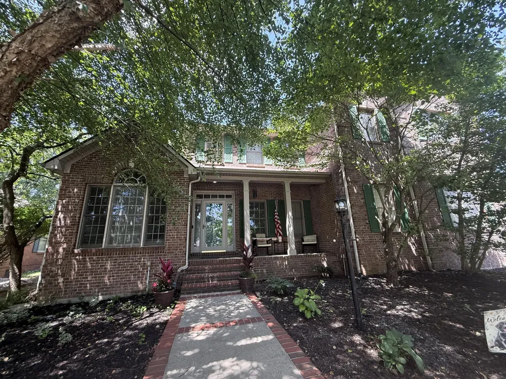 118 Whispering Woods Drive Richmond KY 40475