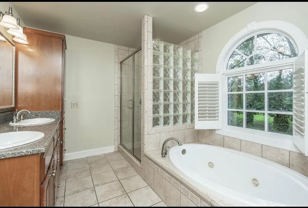 118 Whispering Woods Drive Richmond KY 40475