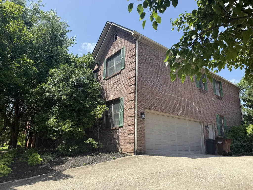 118 Whispering Woods Drive Richmond KY 40475