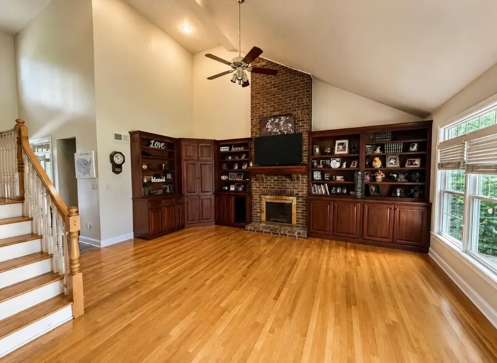 118 Whispering Woods Drive Richmond KY 40475