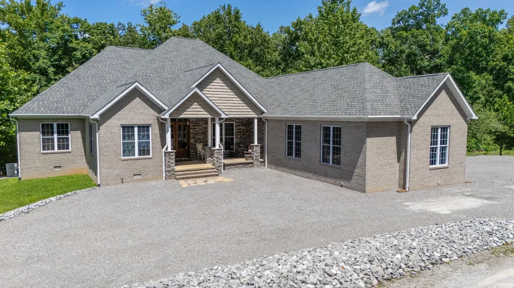 50 Zane Court Eddyville KY 42038