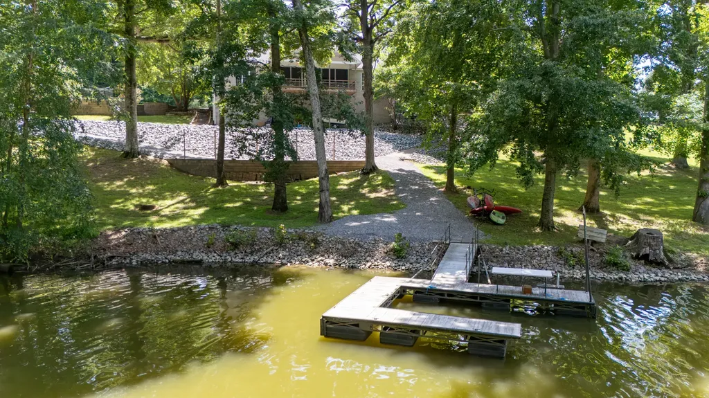 50 Zane Court Eddyville KY 42038