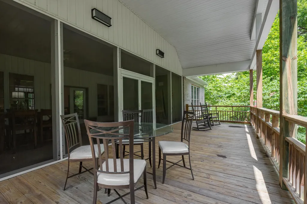 50 Zane Court Eddyville KY 42038