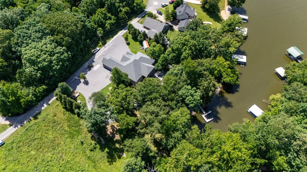 50 Zane Court Eddyville KY 42038