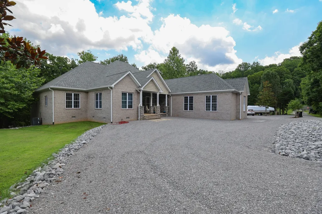 50 Zane Court Eddyville KY 42038