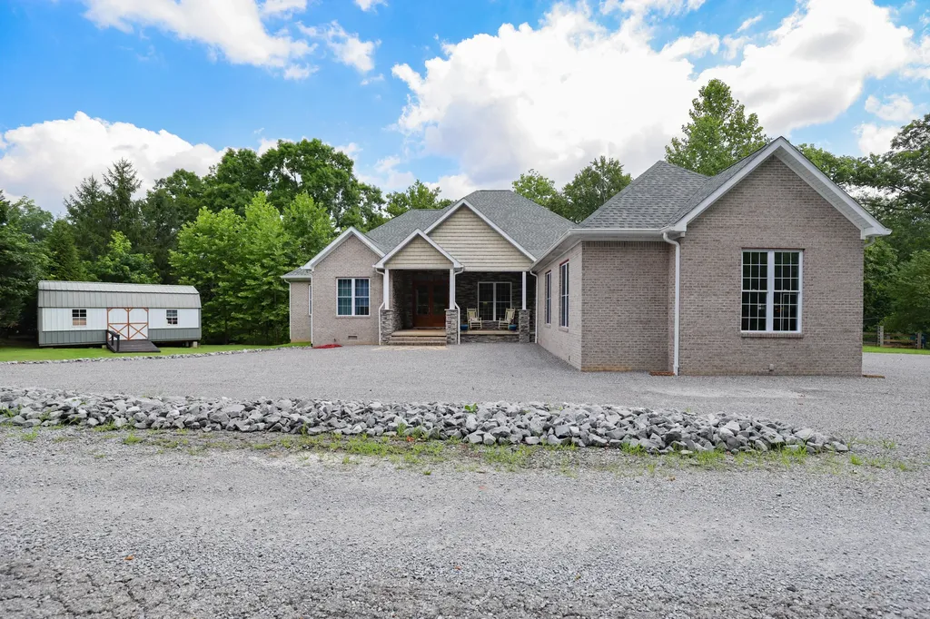 50 Zane Court Eddyville KY 42038