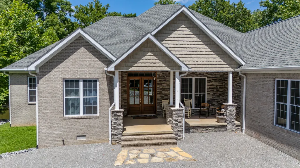 50 Zane Court Eddyville KY 42038