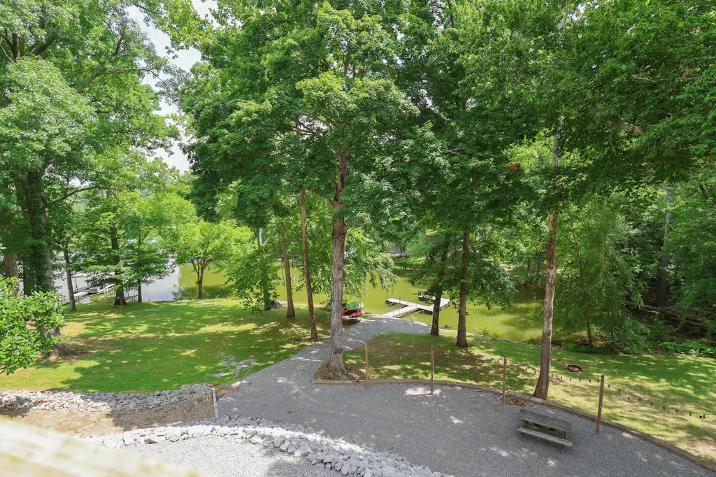 50 Zane Court Eddyville KY 42038