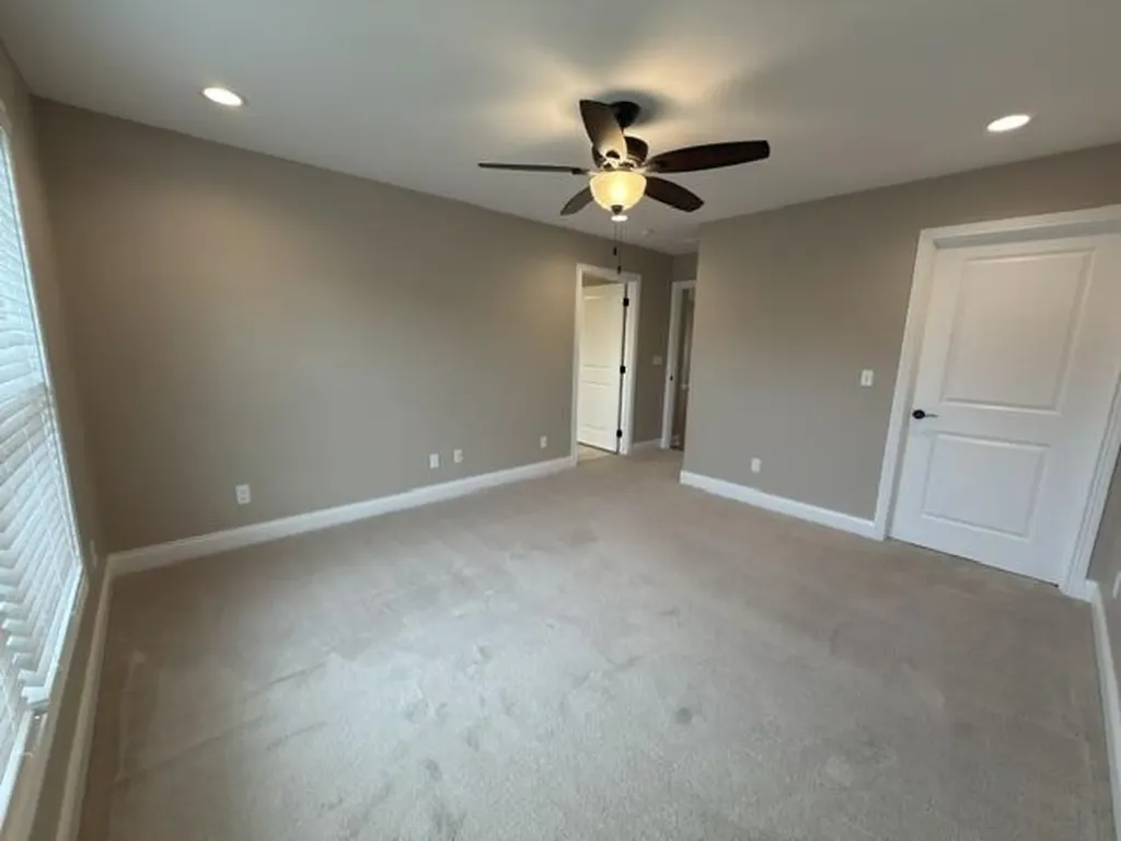 2305 Deerfield Run Murray KY 42071