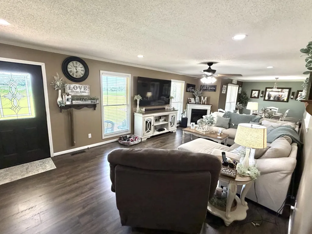 1162 Cavender Road Fulton KY 42041