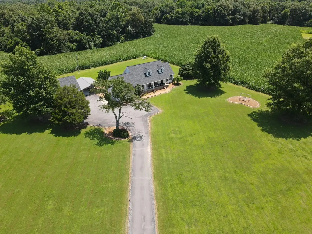 1162 Cavender Road Fulton KY 42041