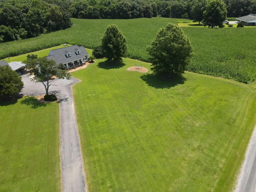 1162 Cavender Road Fulton KY 42041