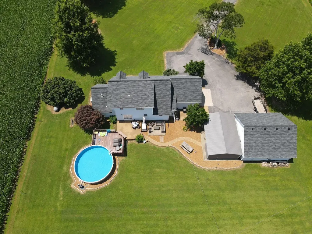 1162 Cavender Road Fulton KY 42041