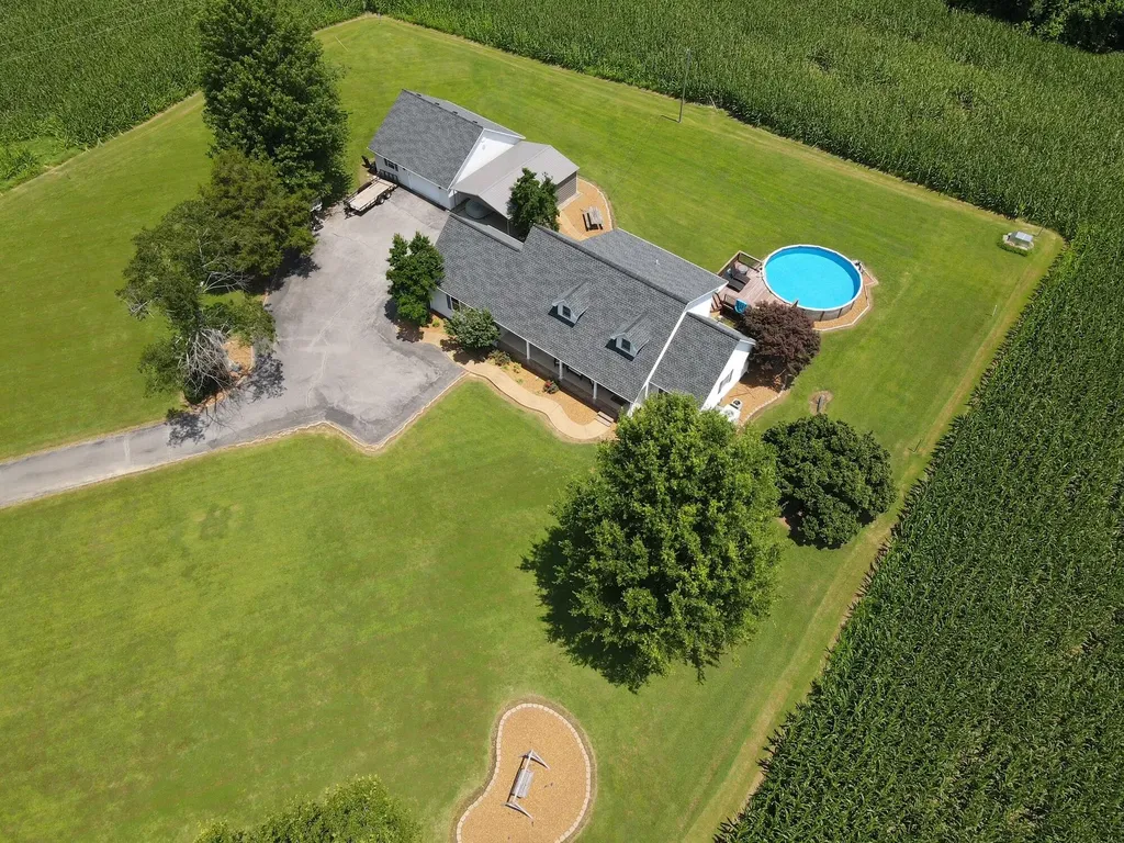 1162 Cavender Road Fulton KY 42041