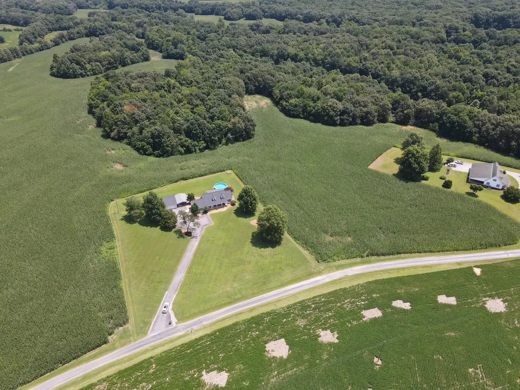 1162 Cavender Road Fulton KY 42041