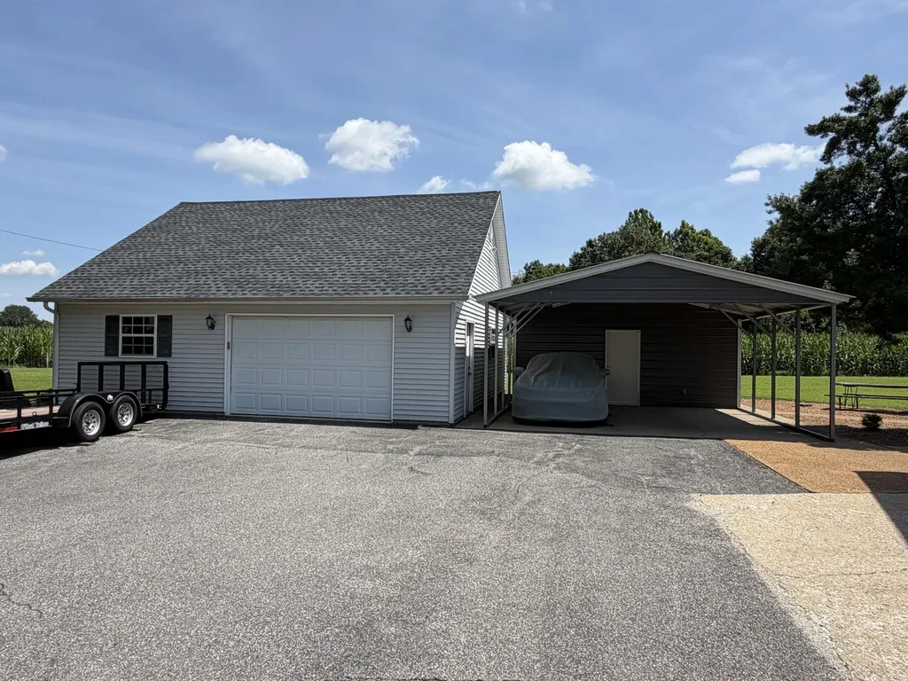 1162 Cavender Road Fulton KY 42041