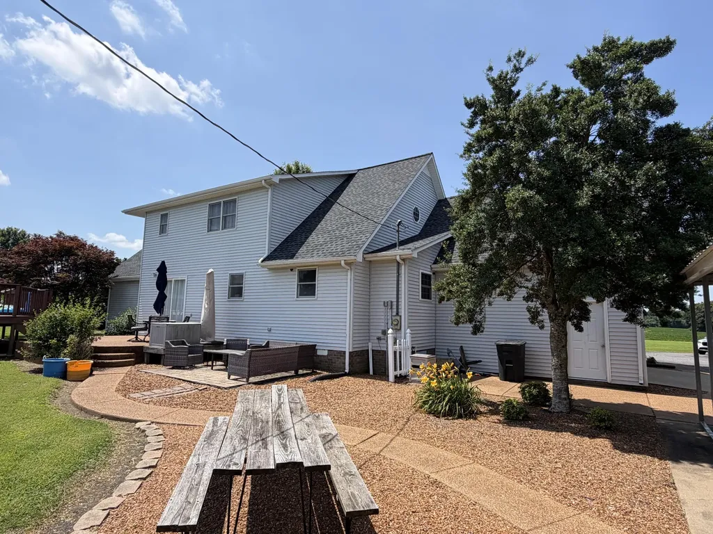 1162 Cavender Road Fulton KY 42041