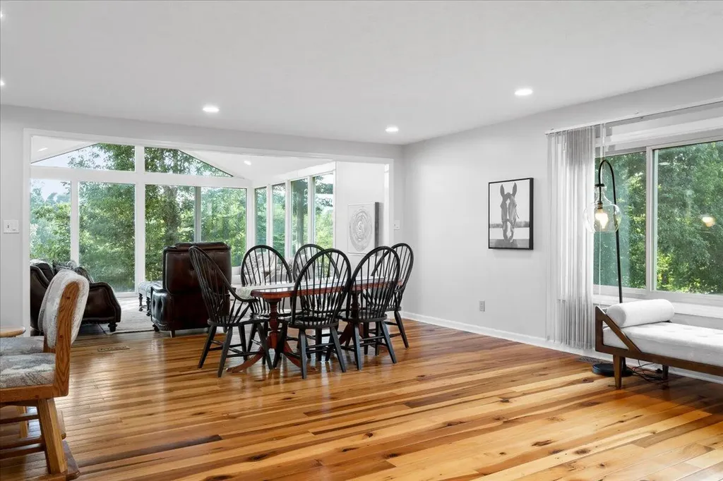 367 Ronclar Drive Lancaster KY 40444