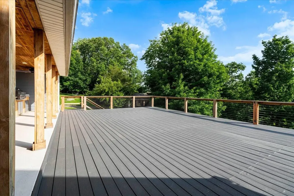 367 Ronclar Drive Lancaster KY 40444
