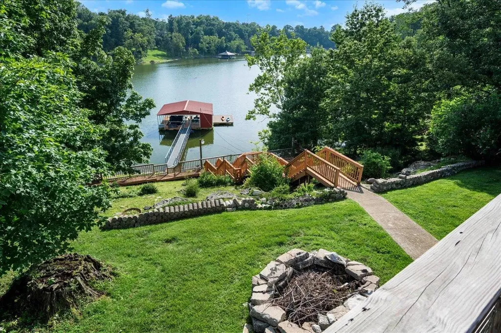 367 Ronclar Drive Lancaster KY 40444