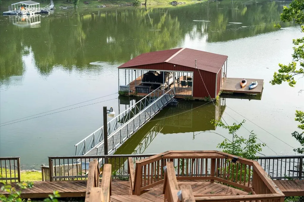 367 Ronclar Drive Lancaster KY 40444
