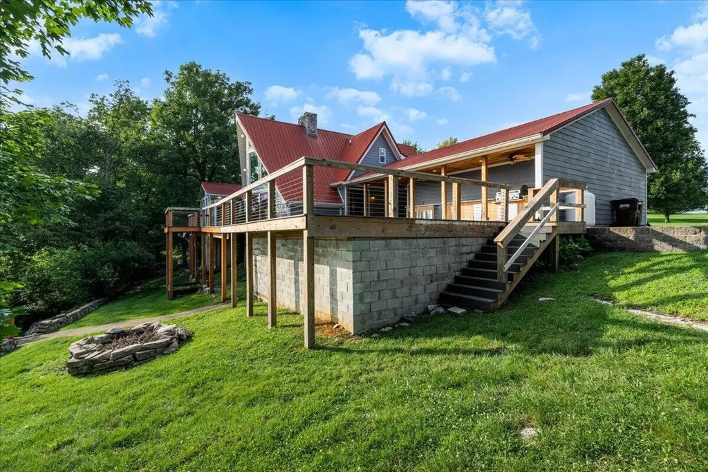 367 Ronclar Drive Lancaster KY 40444