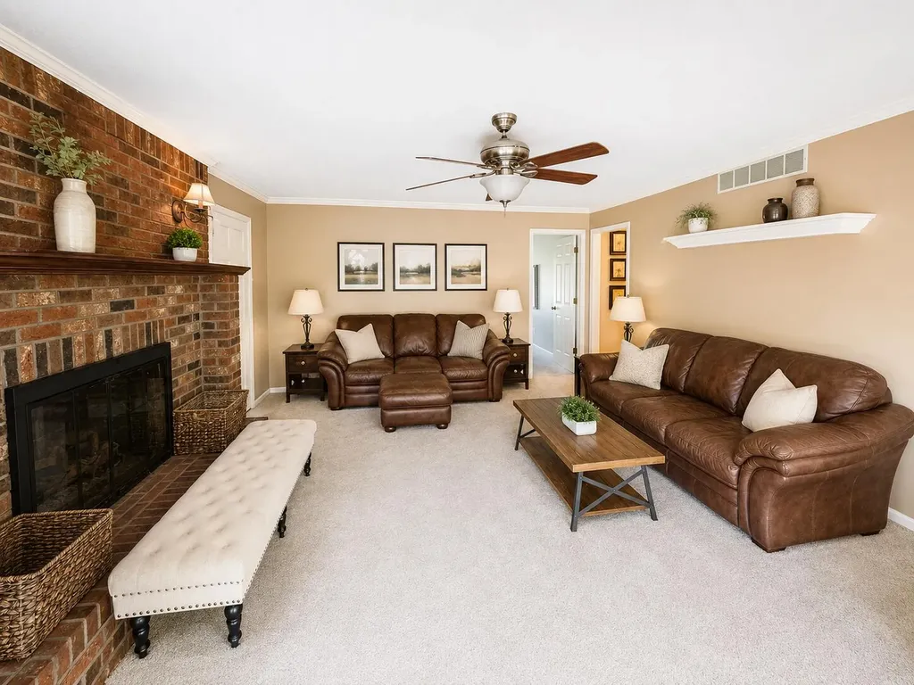 111 Lone Oak Drive Nicholasville KY 40356