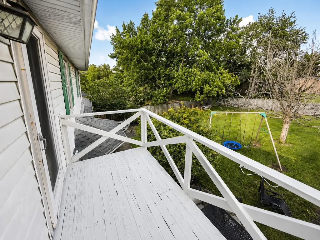 111 Lone Oak Drive Nicholasville KY 40356