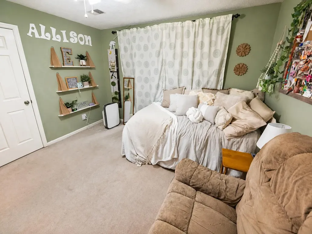 111 Lone Oak Drive Nicholasville KY 40356