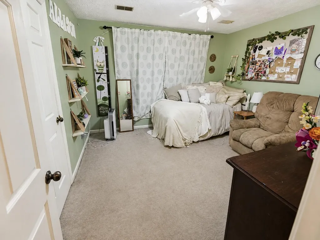 111 Lone Oak Drive Nicholasville KY 40356