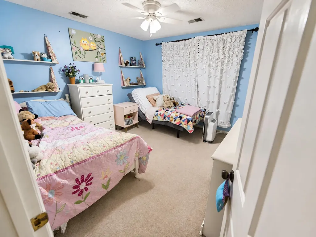 111 Lone Oak Drive Nicholasville KY 40356