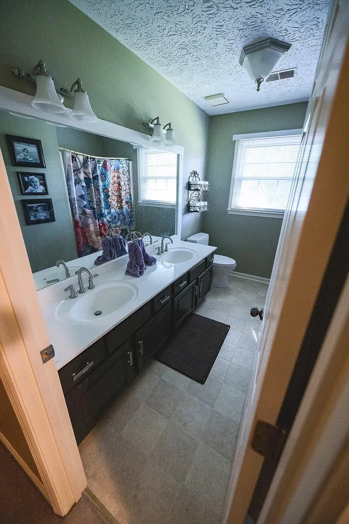 111 Lone Oak Drive Nicholasville KY 40356