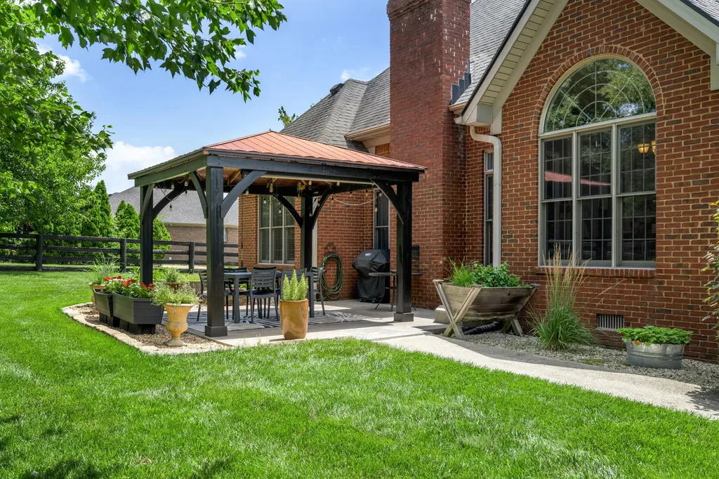 200 Upper Hines Creek Road Richmond KY 40475