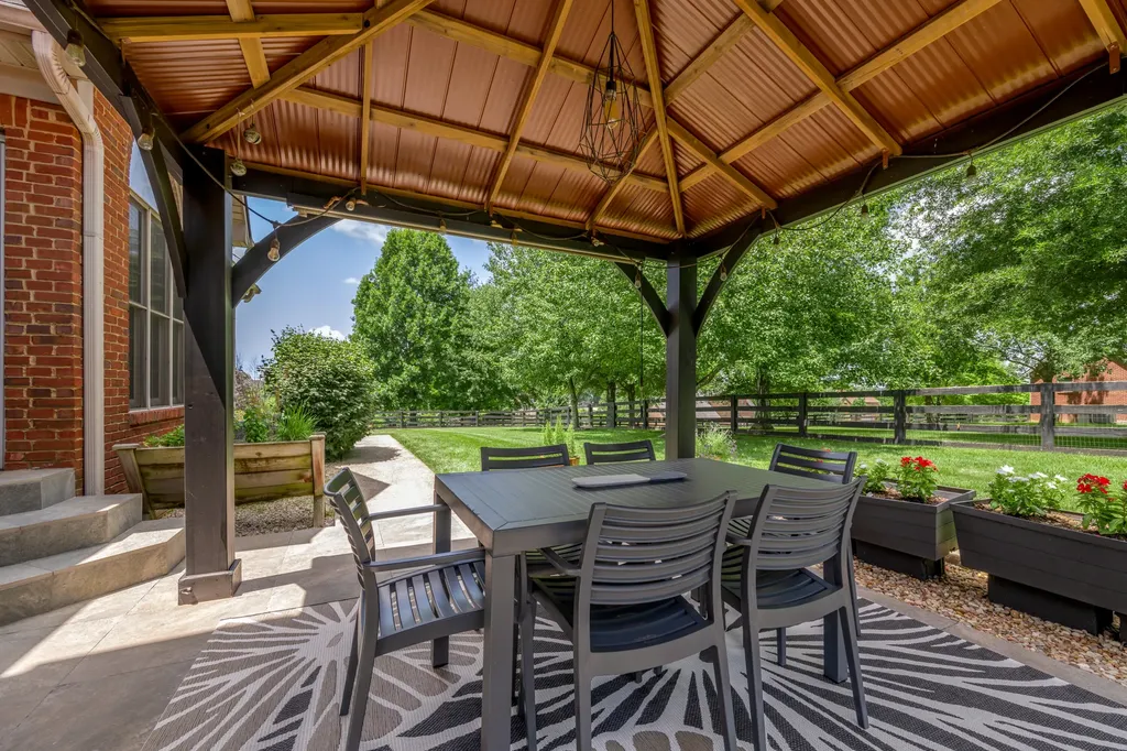 200 Upper Hines Creek Road Richmond KY 40475