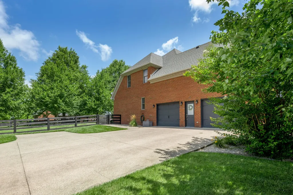 200 Upper Hines Creek Road Richmond KY 40475